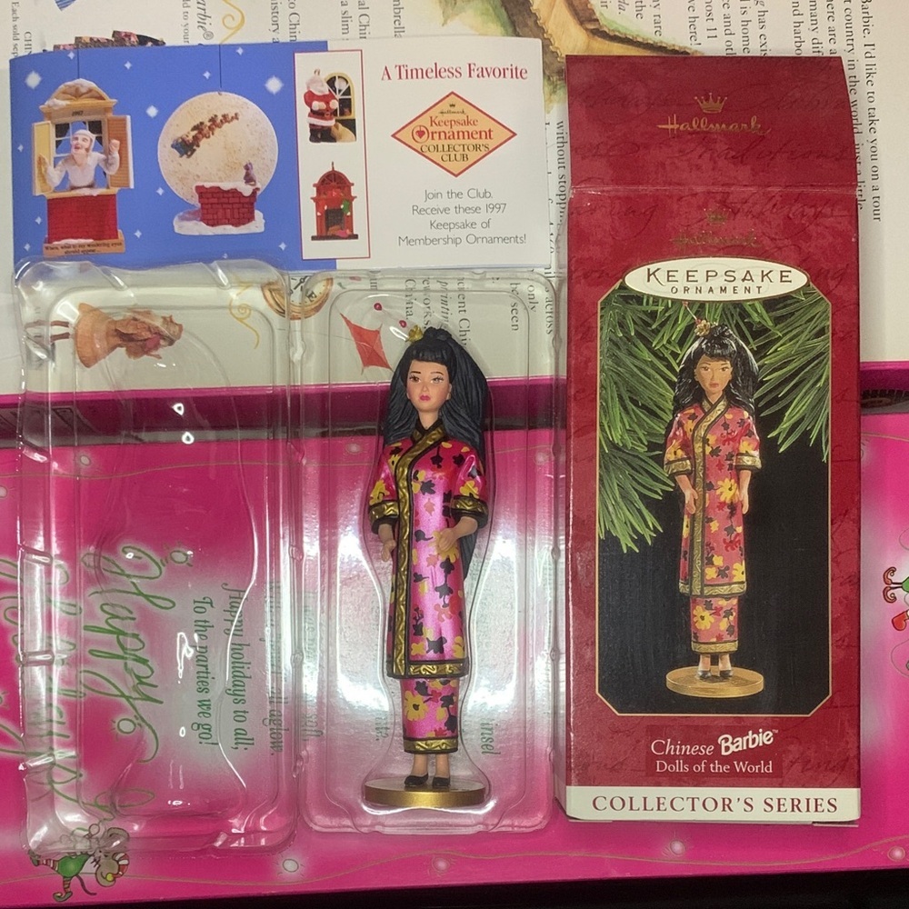 Vintage 1997 Hallmark Dolls of the world Chinese Barbie ornament NIB